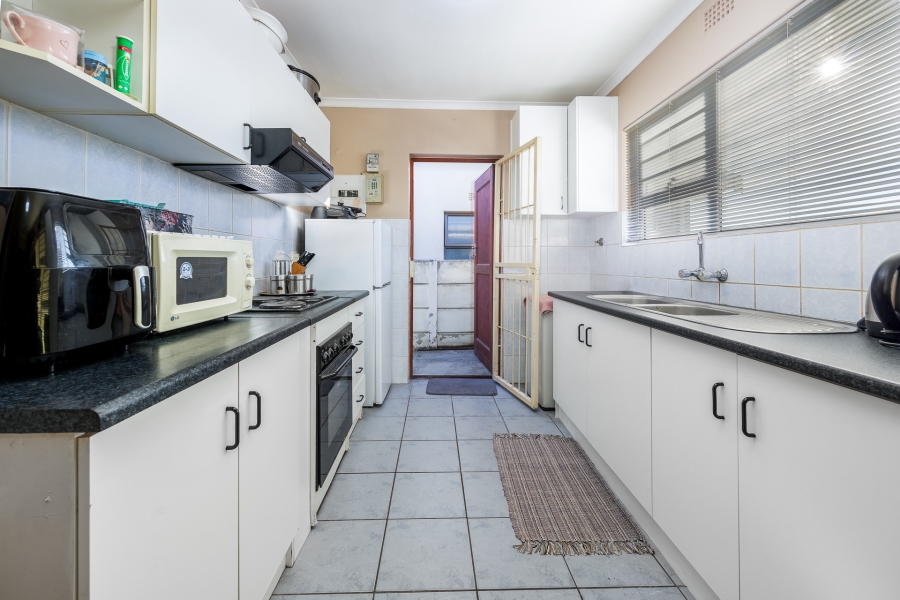 2 Bedroom Property for Sale in St Dumas Western Cape